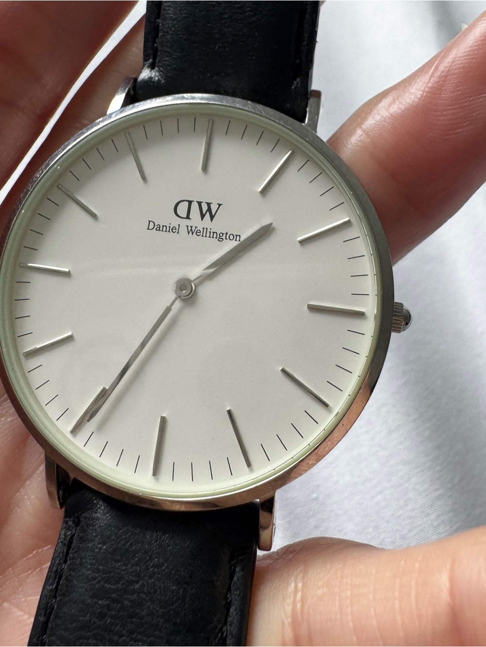 Daniel Wellington Silver Case Watch with White Dial and Black Strap Unisex